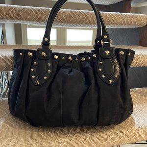 Gucci black GG canvas studded Pelham medium tote bag
